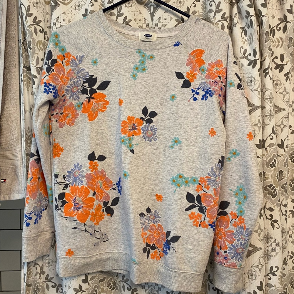 Gray floral sweatshirt